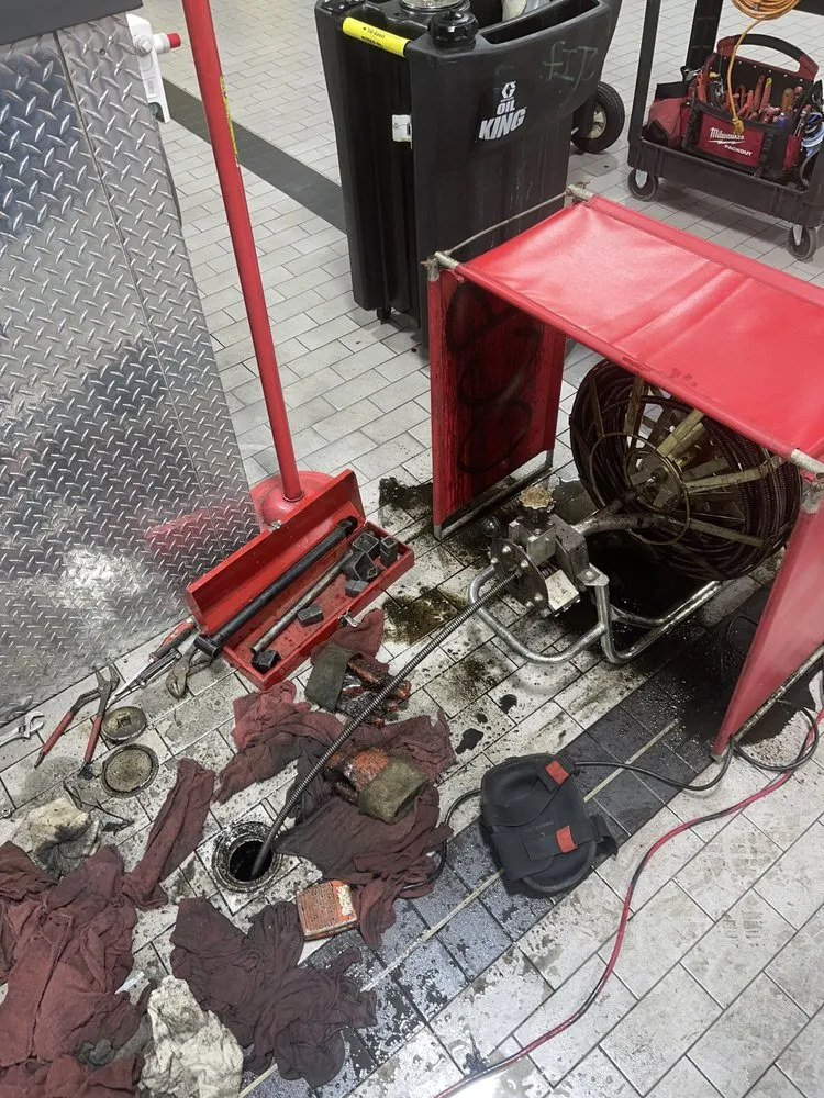 Emergency emergency plumbing experts serving Garden Grove, CA - Quality Commercial Plumbing