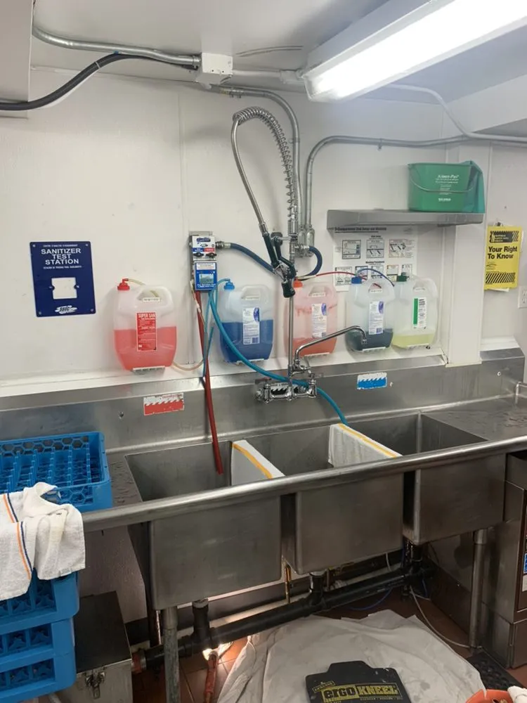 Slide of Quality Plumbing & Drain Services