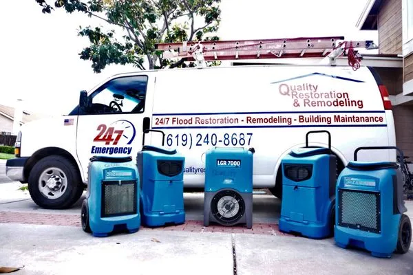 Quality Restoration and Remodeling Logo