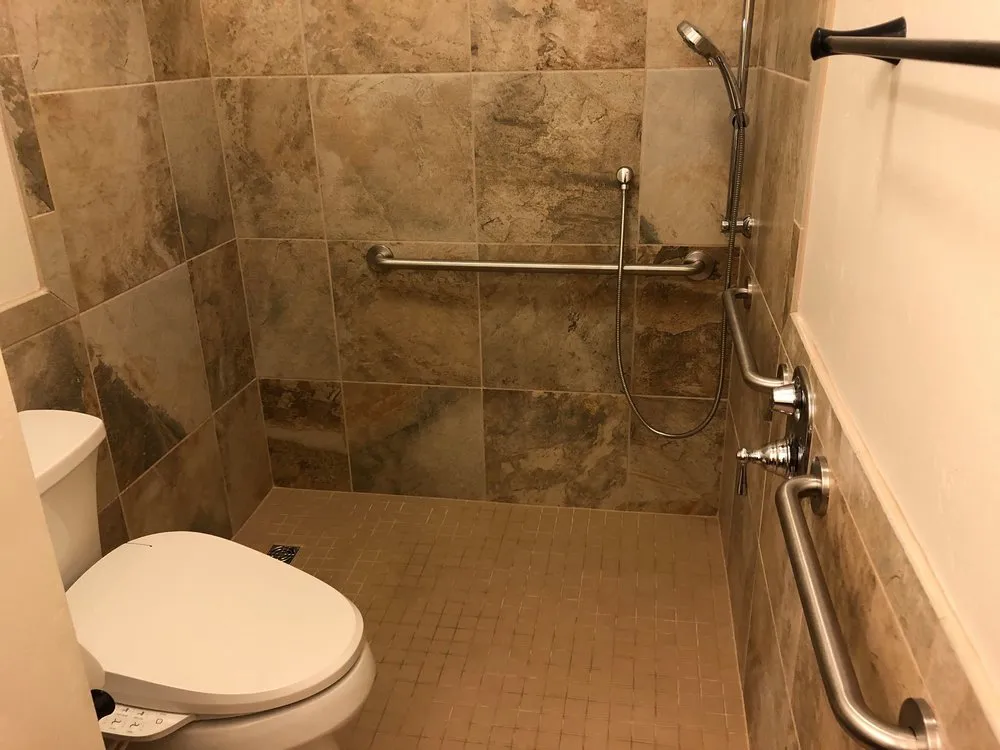 Top-rated emergency plumbing for homes in Phoenix, AZ by Qualtire Plumbing & Construction