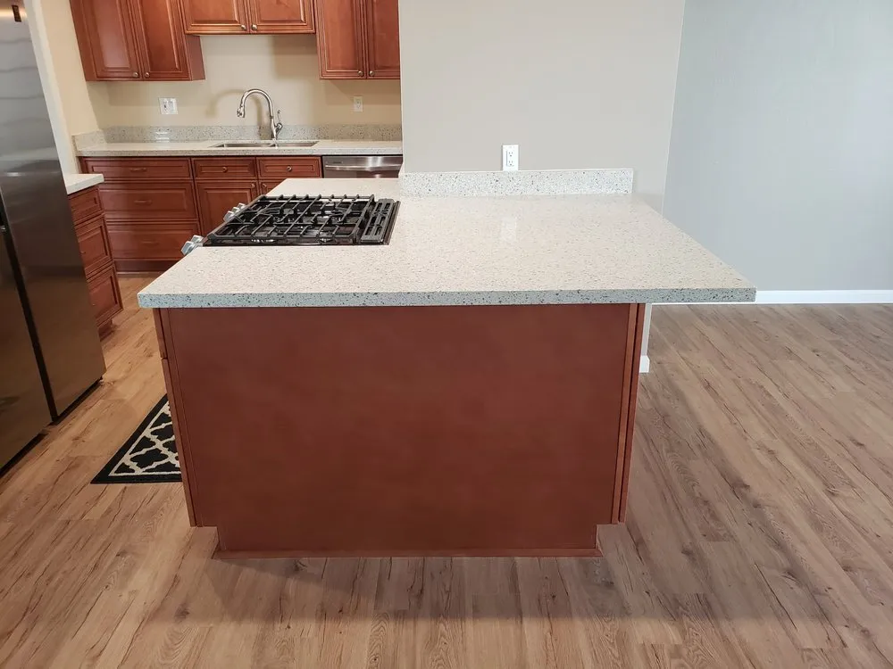 Emergency water heater service experts serving Phoenix, AZ - Qualtire Plumbing & Construction