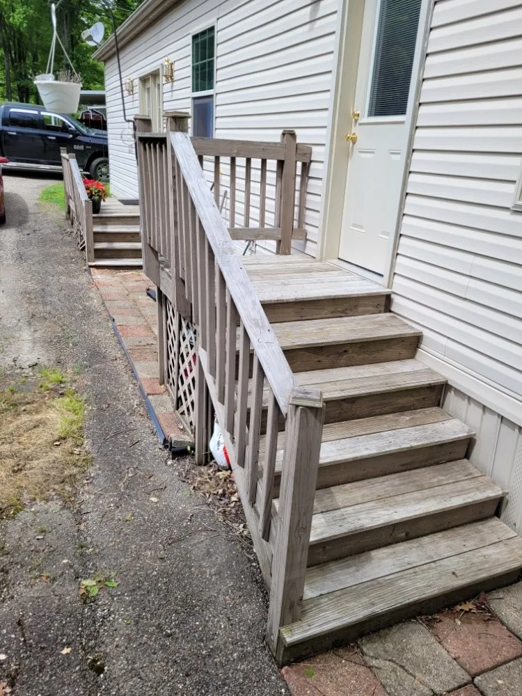 Slide of Quantz Handyman Service