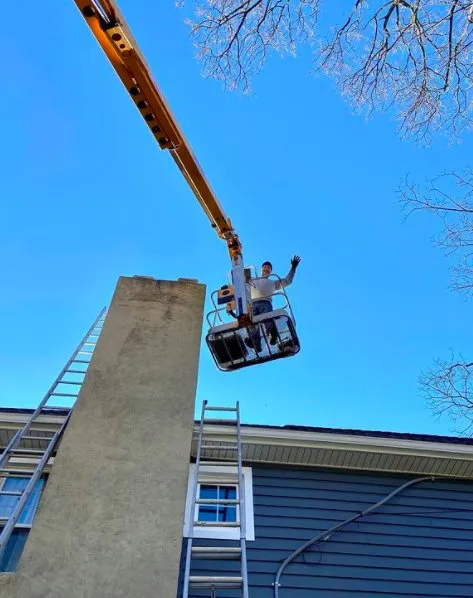 Slide of Queen B Plumbing Heating & Cooling