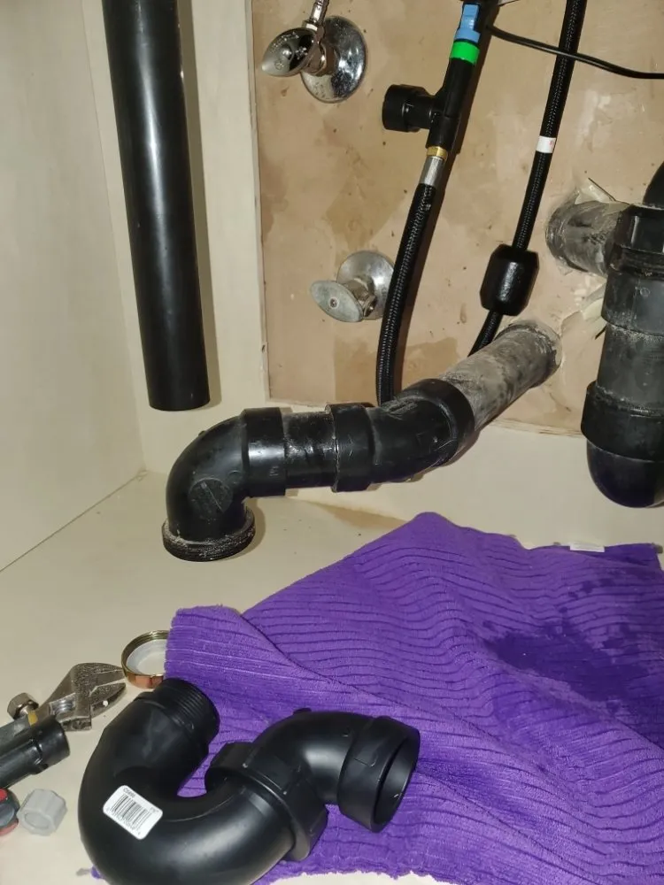 Reliable plumbing repair experts serving Tustin, CA - Quick Cheap Handyman