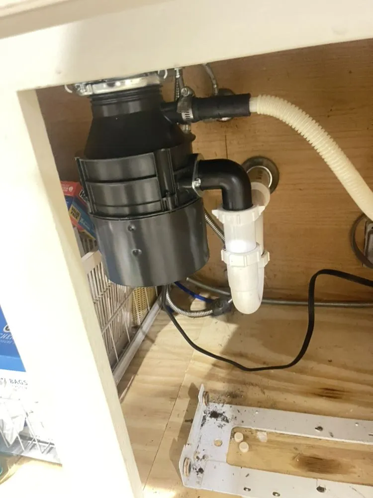 Reliable water heater service for homes in West Palm Beach, FL by Quickly Solutions