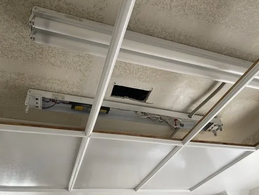 Quik Fix Handyman Logo