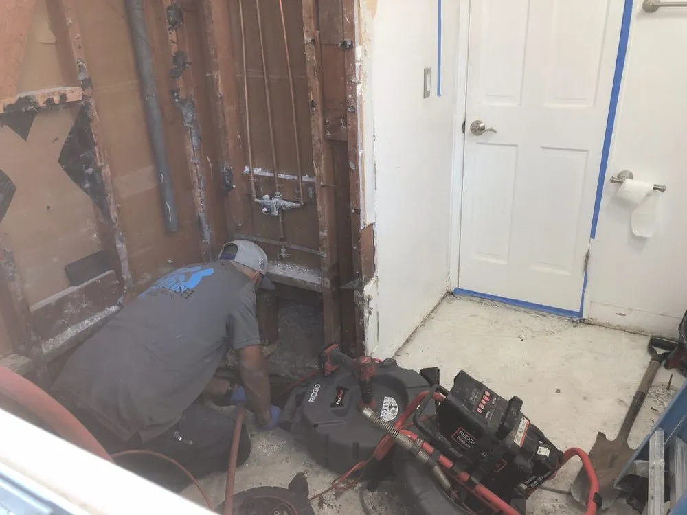 Professional pipe repair experts serving Los Angeles, CA - Quik flush rooter and plumbing