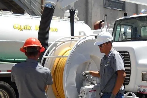 Slide of Quik Plumbing & Construction