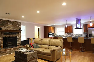 Slide of Quinn's Home Improvement