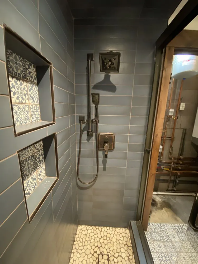 Slide of Quiros Solutions