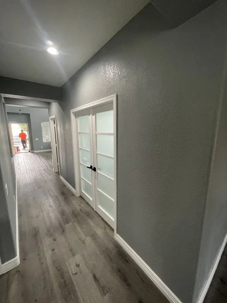 Slide of R & E Construction