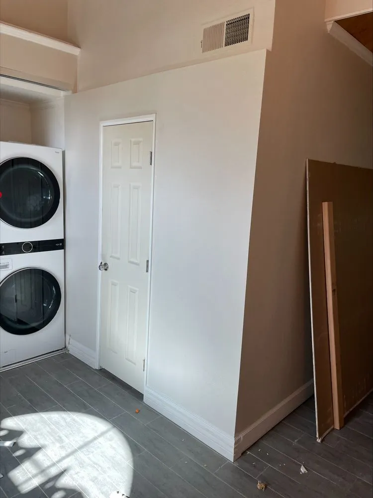 Slide of R & E Construction