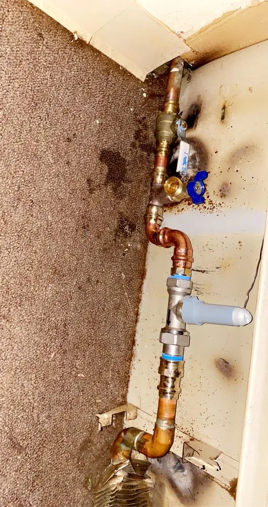 Slide of R & F Plumbing & Heating