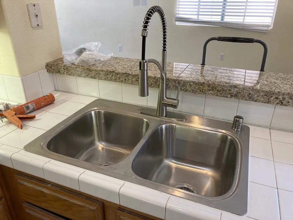 Slide of R & J Plumbing & Drains