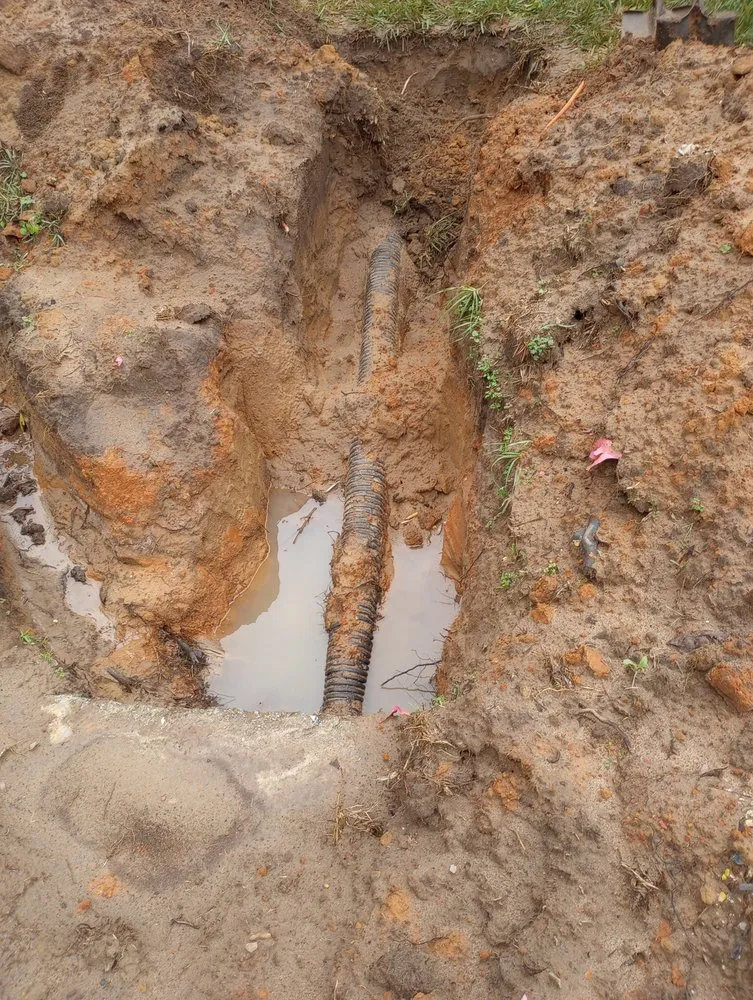 Slide of R & J Services