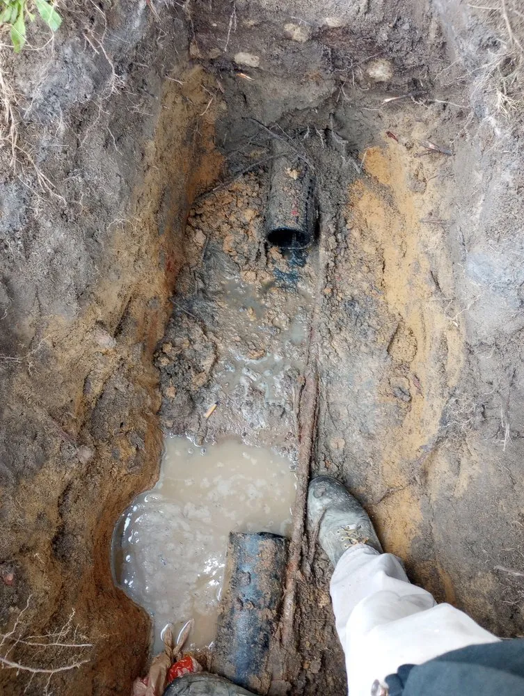 Slide of R & J Services