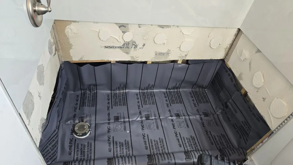 Slide of R & M Service and Repair