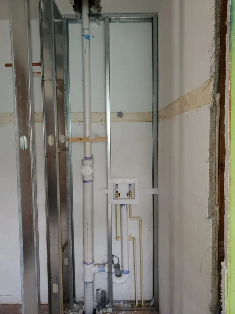 Slide of R & M Service and Repair