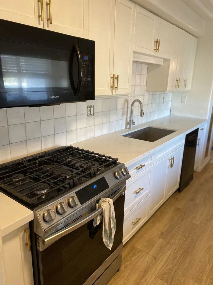 Slide of R & R Plumbing and Rooter