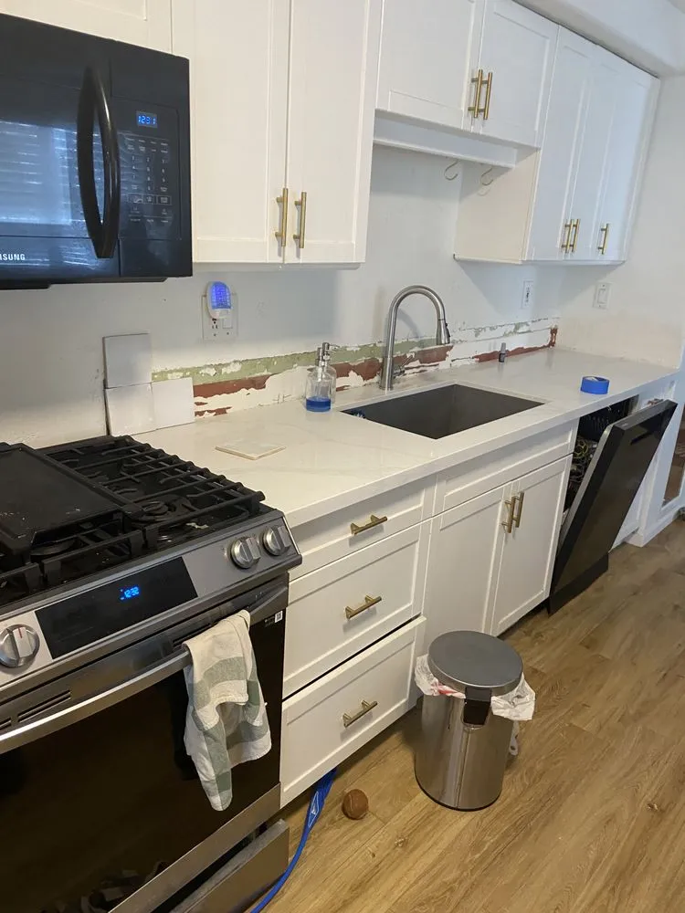 Slide of R & R Plumbing and Rooter