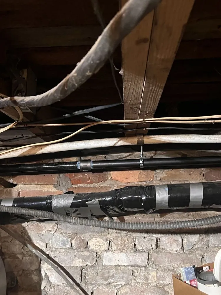 Slide of R & T Plumbing and Heating