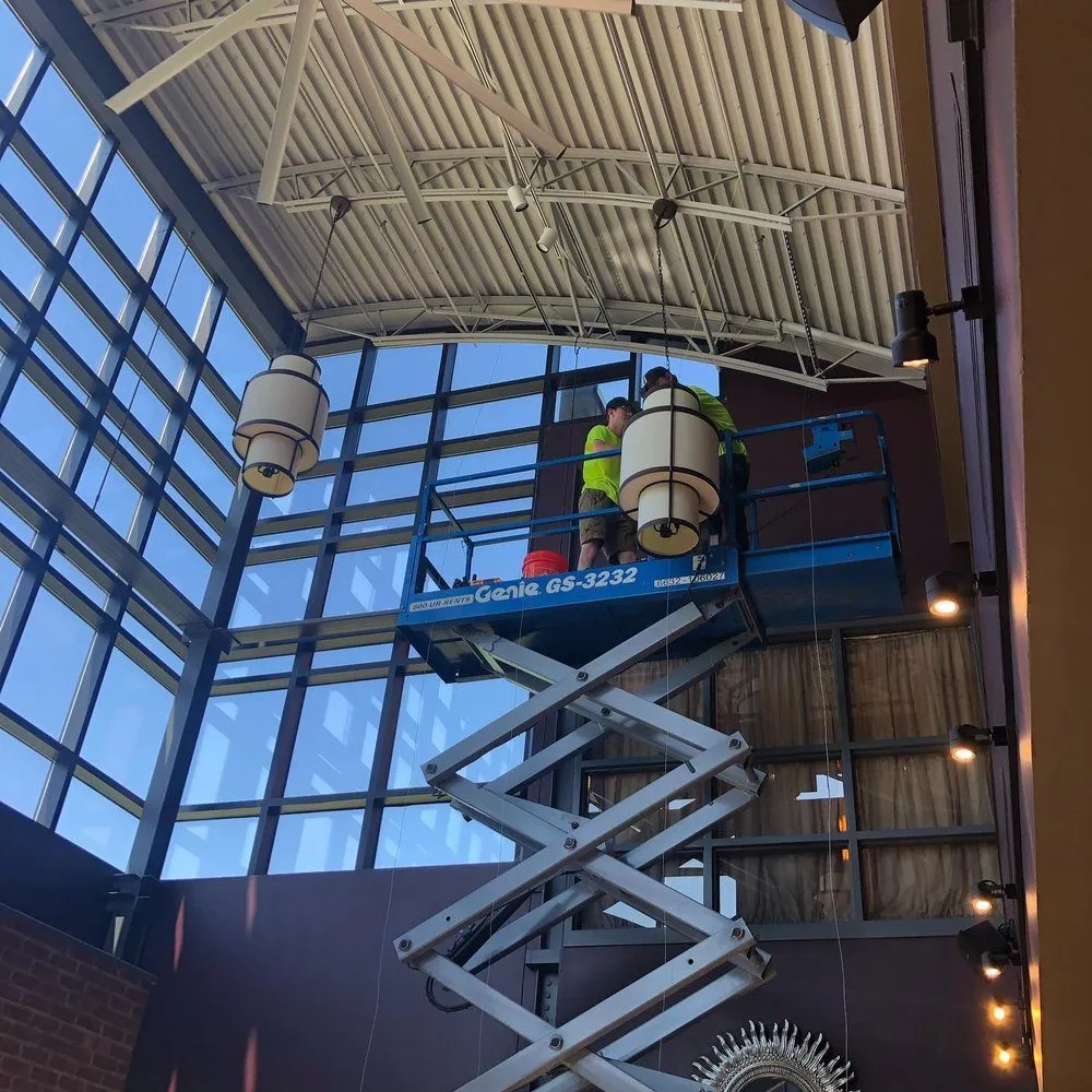 Slide of R & T Yoder