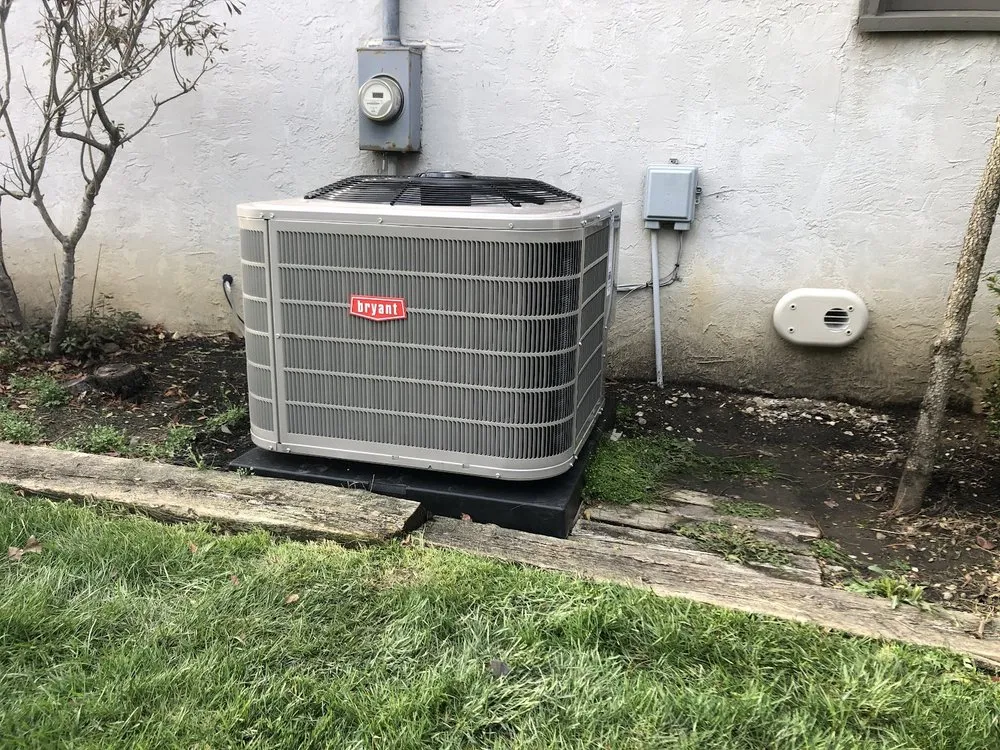 Slide of R & T Yoder