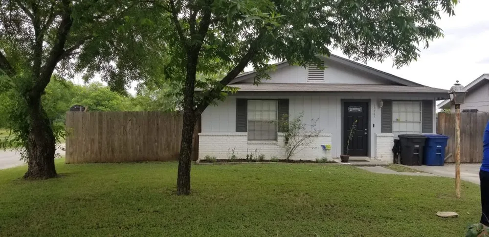 Slide of R & V CONSTRUCTION