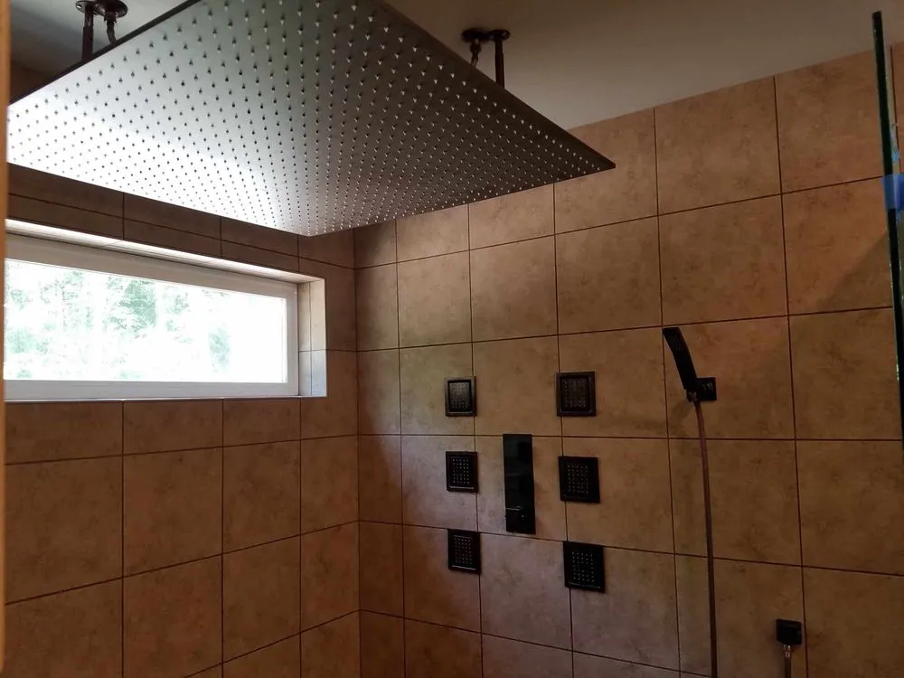 Slide of R and L Plumbing