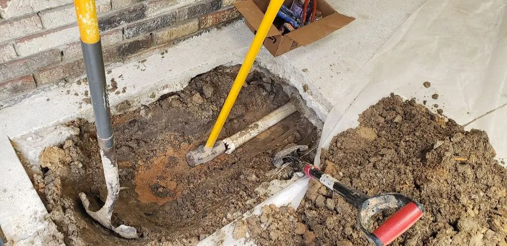 Slide of R And R Residential Services