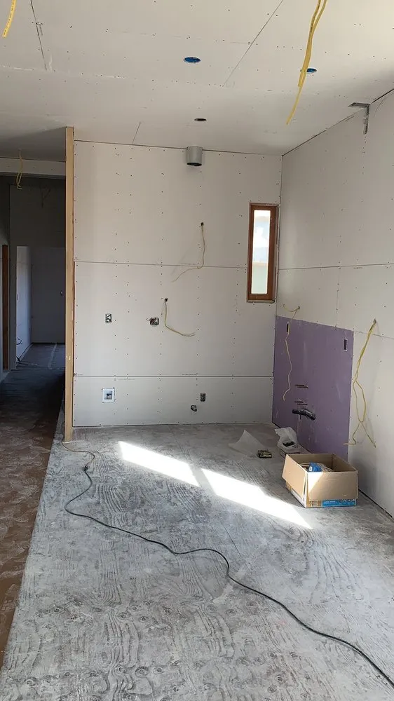 Slide of R Bay Construction