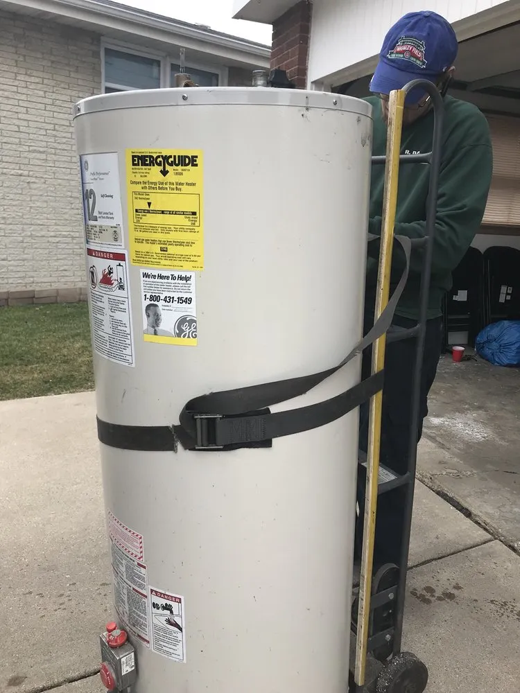 Expert water heater service in Chicago Ridge, IL by R Difoggio & Sam Plumbing