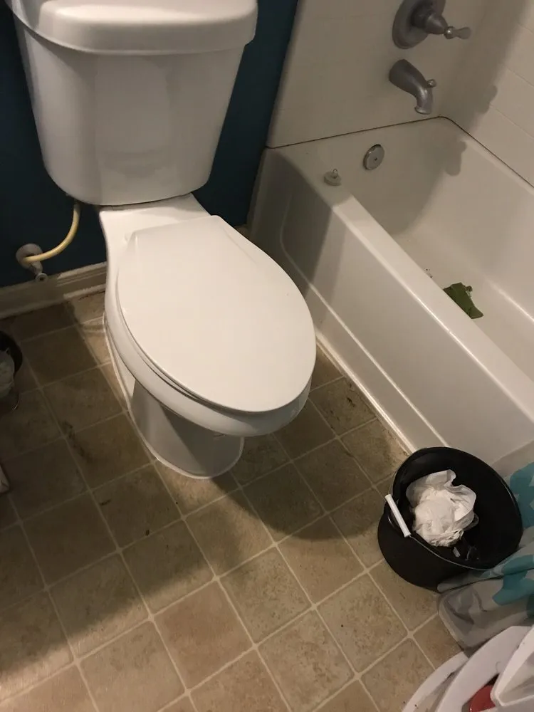 Slide of R Drain Plumbing Services