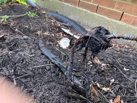 R Drain Plumbing Services Logo