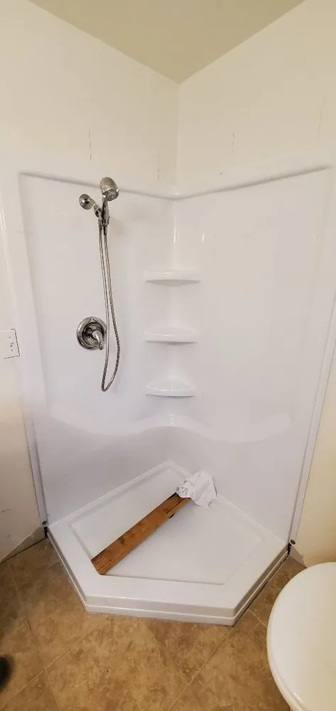 Slide of R E Glenn Plumbing