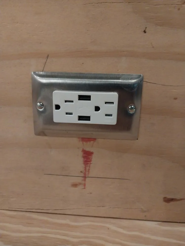 Slide of R E Solvers Handymen