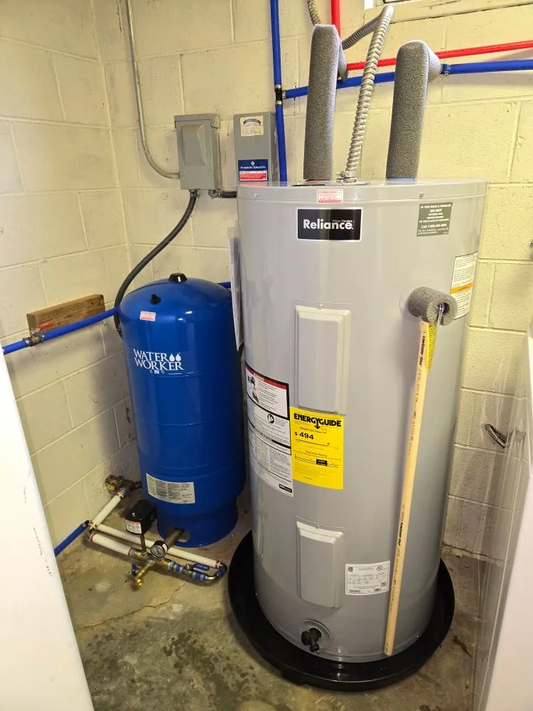 Top-rated leak detection in Dugspur, VA by R Plumbing