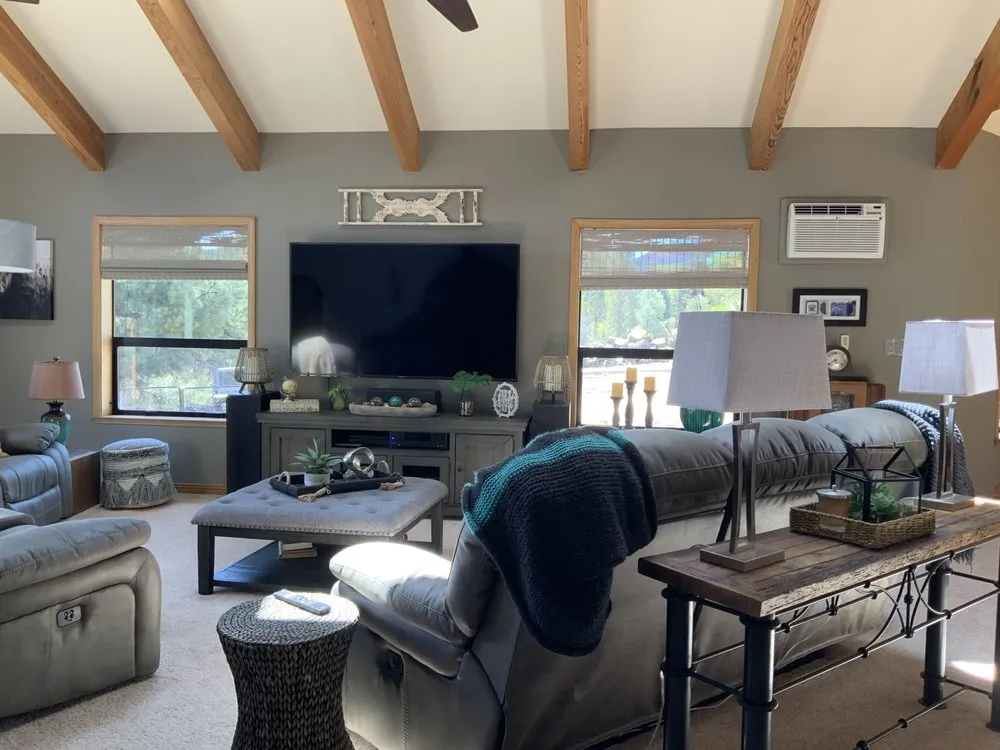 Slide of R PV Advanced Painting