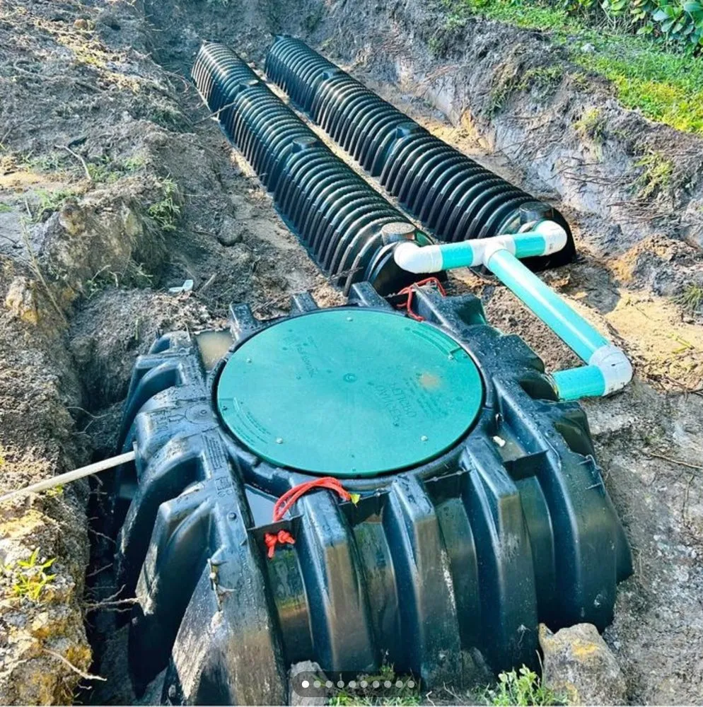 Slide of R1 PLUMBING SOLUTIONS