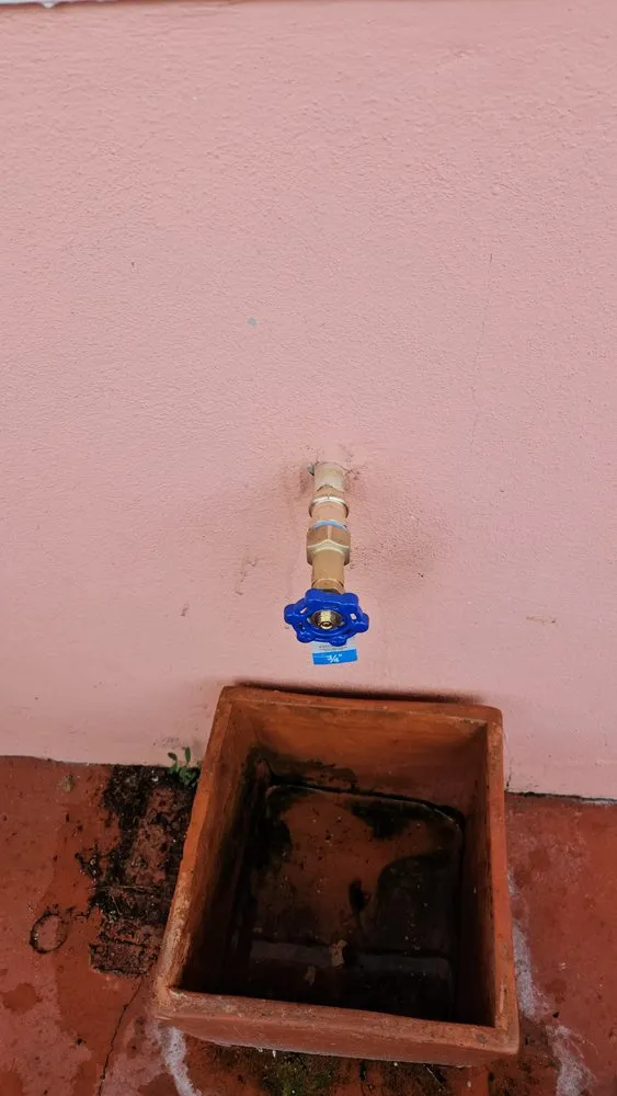 Quality emergency plumbing for homes in North Miami Beach, FL by R1 PLUMBING SOLUTIONS