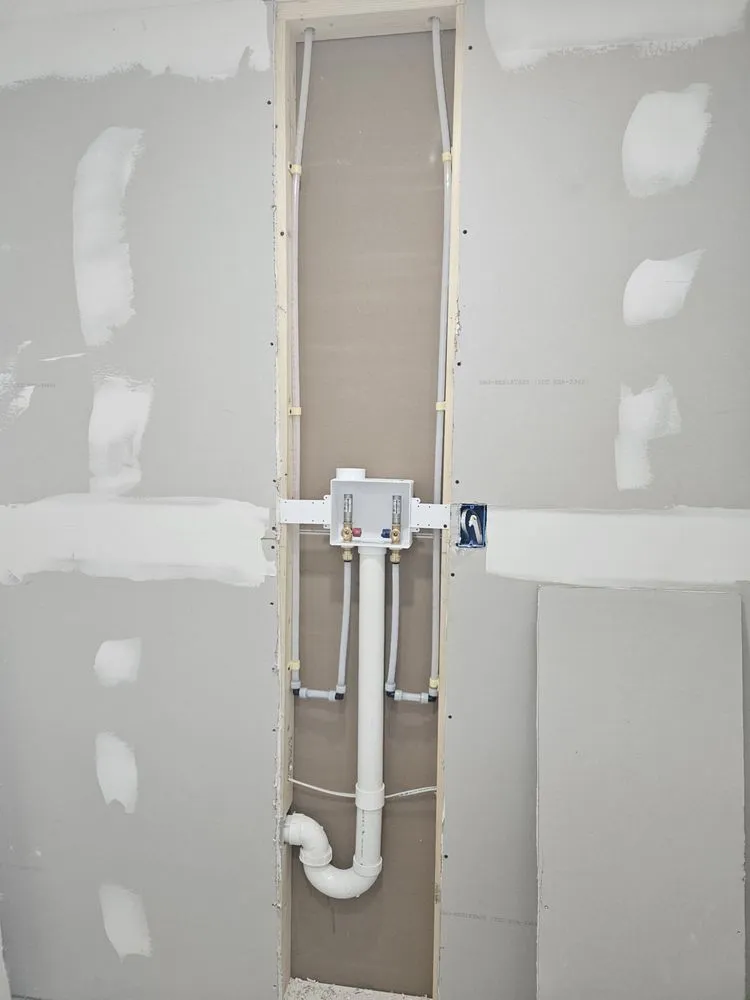 Slide of R1 PLUMBING SOLUTIONS