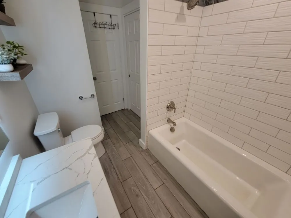 Slide of R4 Home Improvement