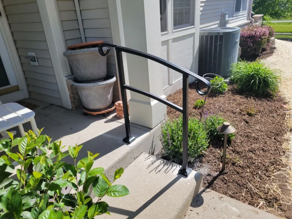 Expert pipe repair service in West Dundee, IL - R4 Home Improvement