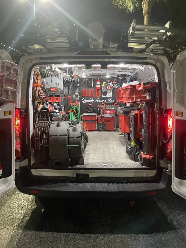 Slide of Rafael Bazail