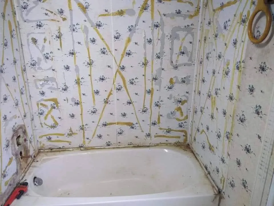 Slide of Rafael Handyman