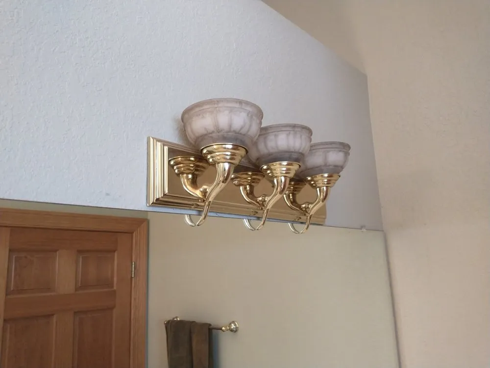 Slide of Rafael Handyman