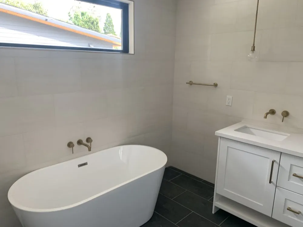 Slide of Raffi's Plumbing & Rooter Service