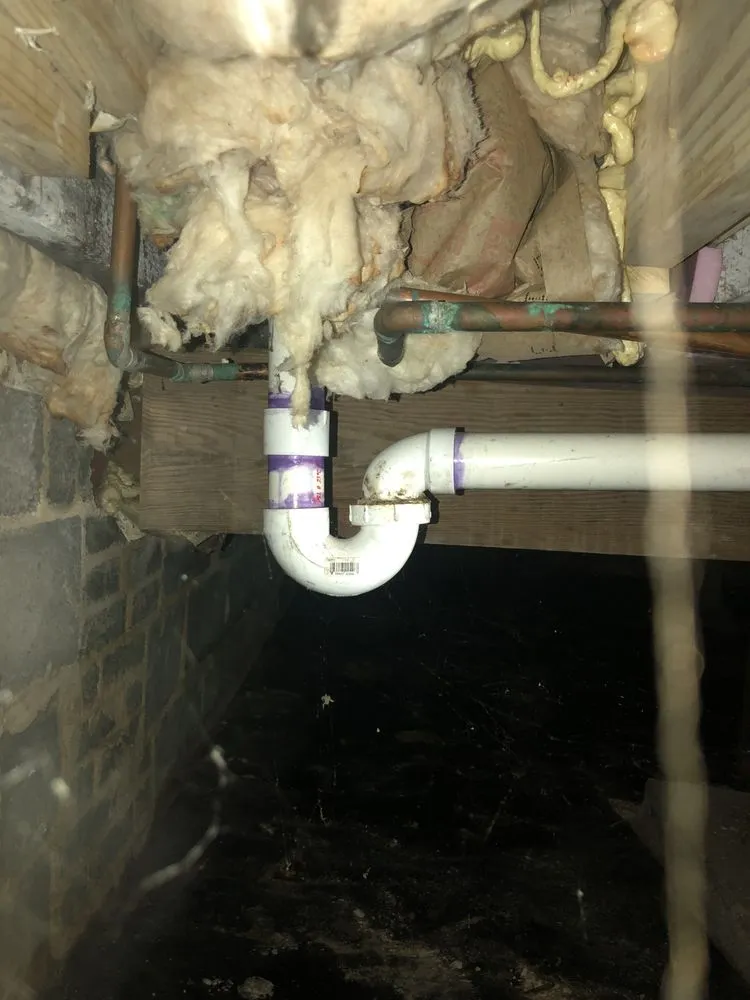 Professional emergency plumbing in Rockville, MD by Ramos Plumbing & Handyman Services