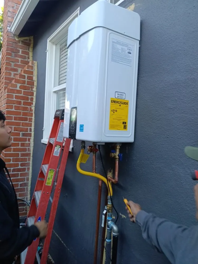 Expert emergency plumbing service in Oakland, CA - Rancho Rooter Plumbing