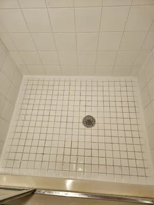 Random Pro Services Logo